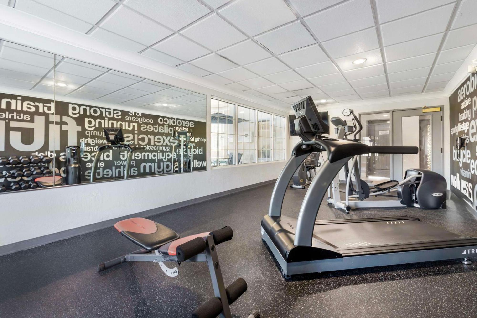 Best Western Plus Appleton Airport Mall Hotel Luaran gambar