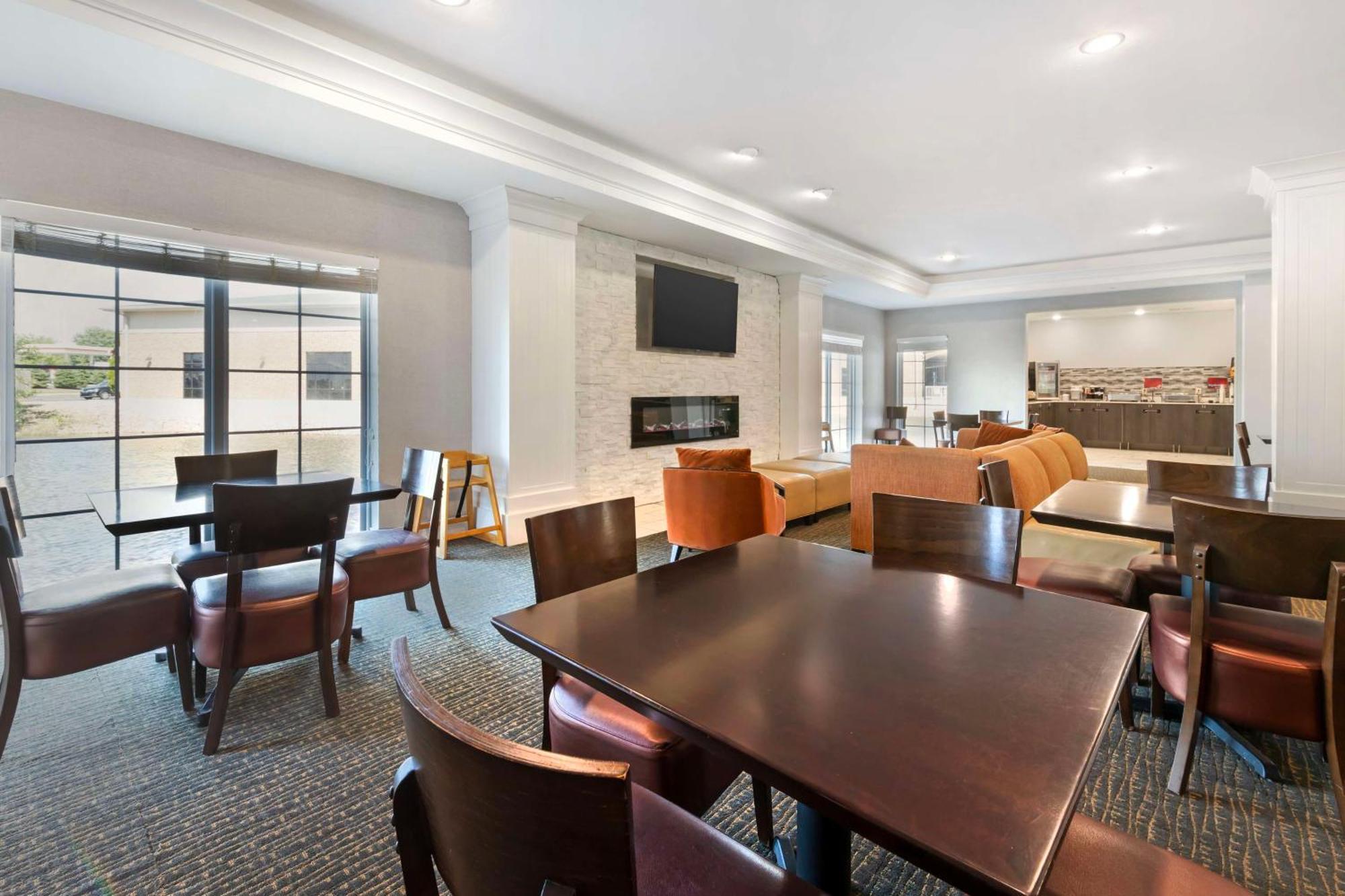 Best Western Plus Appleton Airport Mall Hotel Luaran gambar